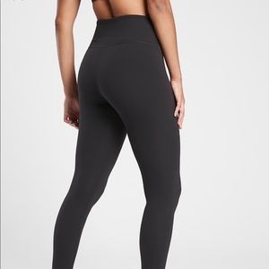 ATHLETA Elation Tight Black. XS Petite.